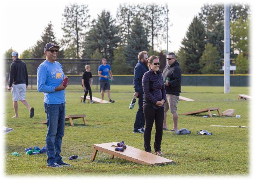 Cornhole.jpg